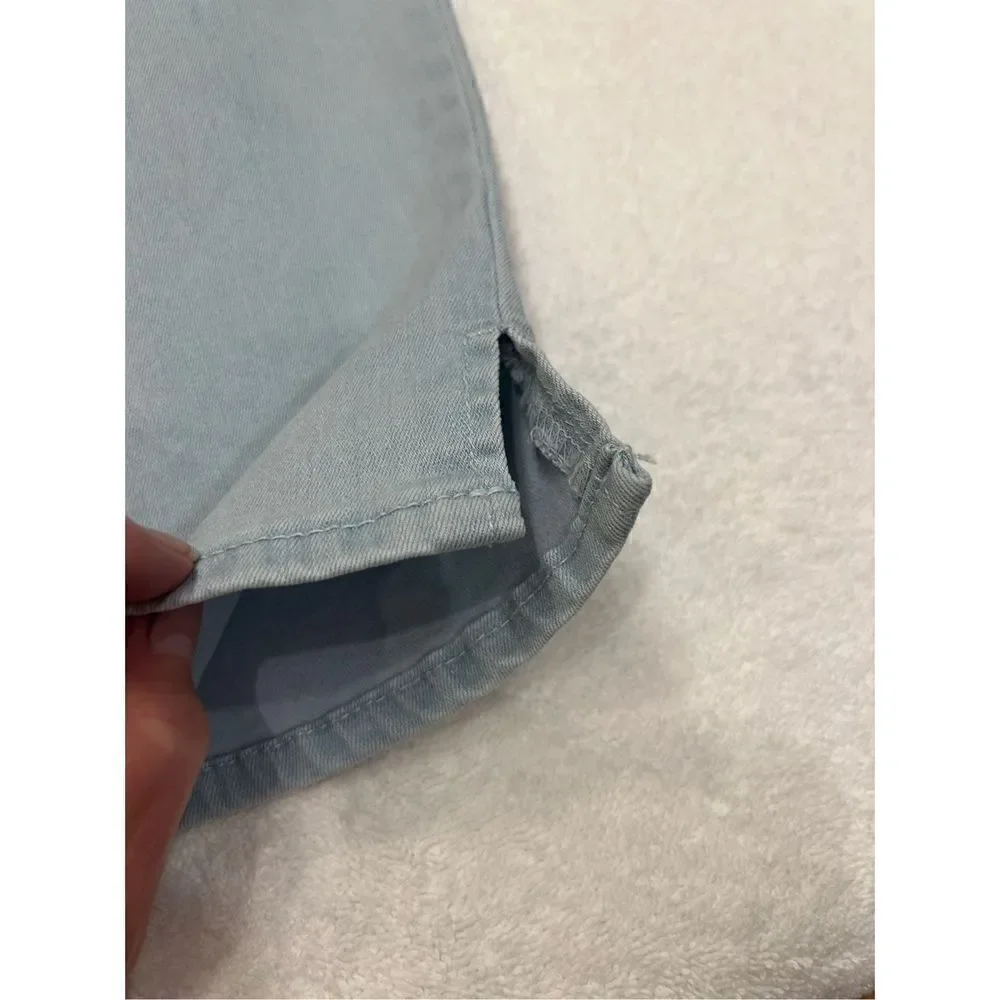 NWT Cat & Jack large light blue cropped Capri 5 pocket jeans